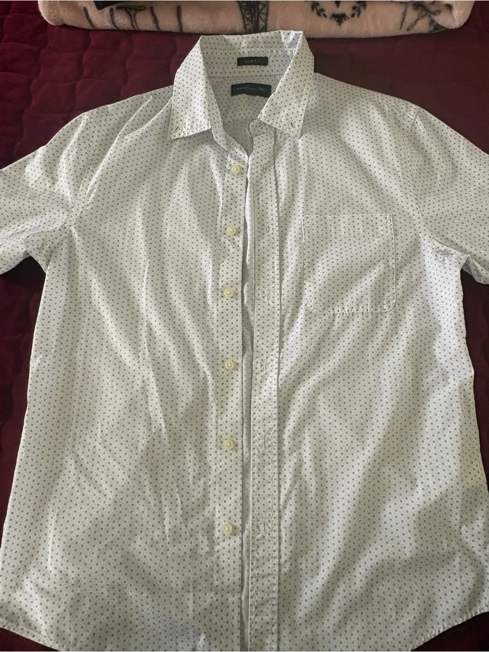 Banana Republic White Short-Sleeve Button-Down with Navy Microdots